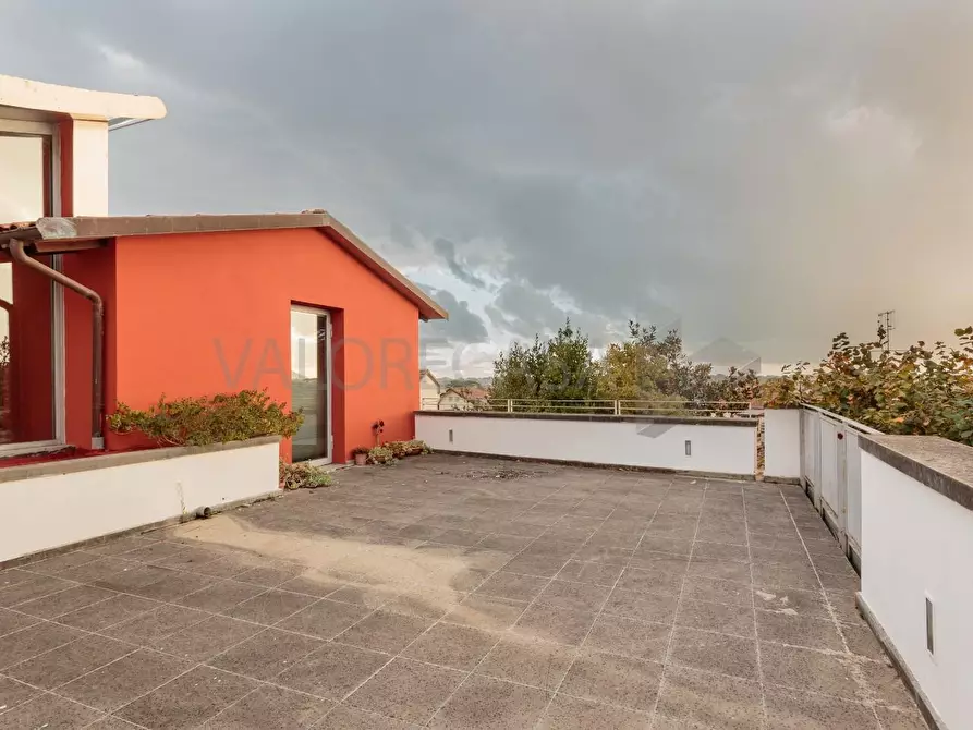 Immagine 30 di Villa in vendita  a Carrara