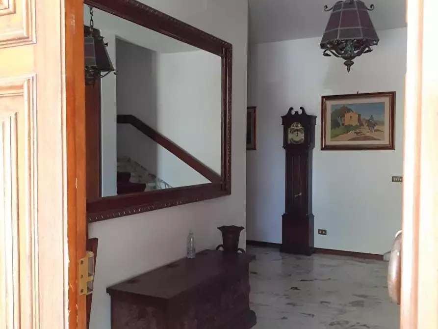 Immagine 12 di Villa in vendita  a Cascina