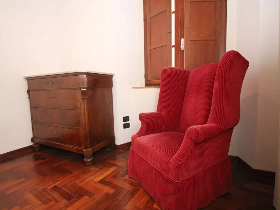 Immagine 9 di Appartamento in affitto  a Siena