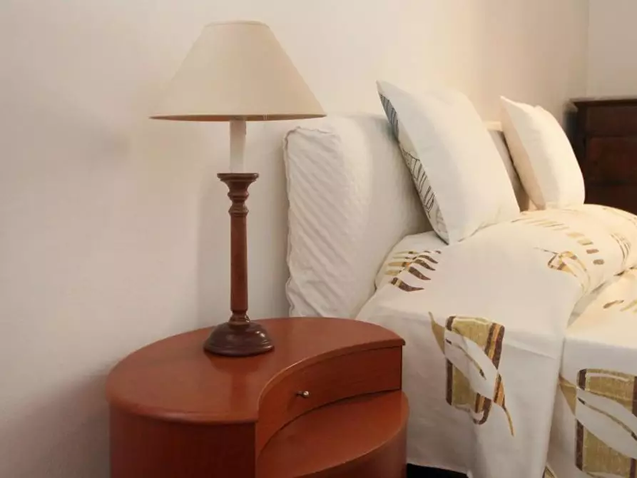 Immagine 10 di Appartamento in affitto  a Siena