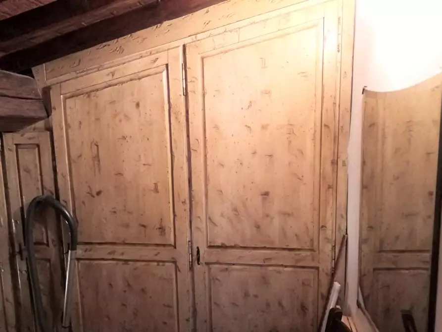 Immagine 10 di Appartamento in vendita  a Livorno