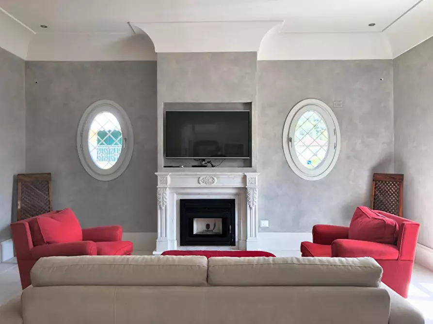 Immagine 1 di Casa bifamiliare in vendita  a Fucecchio