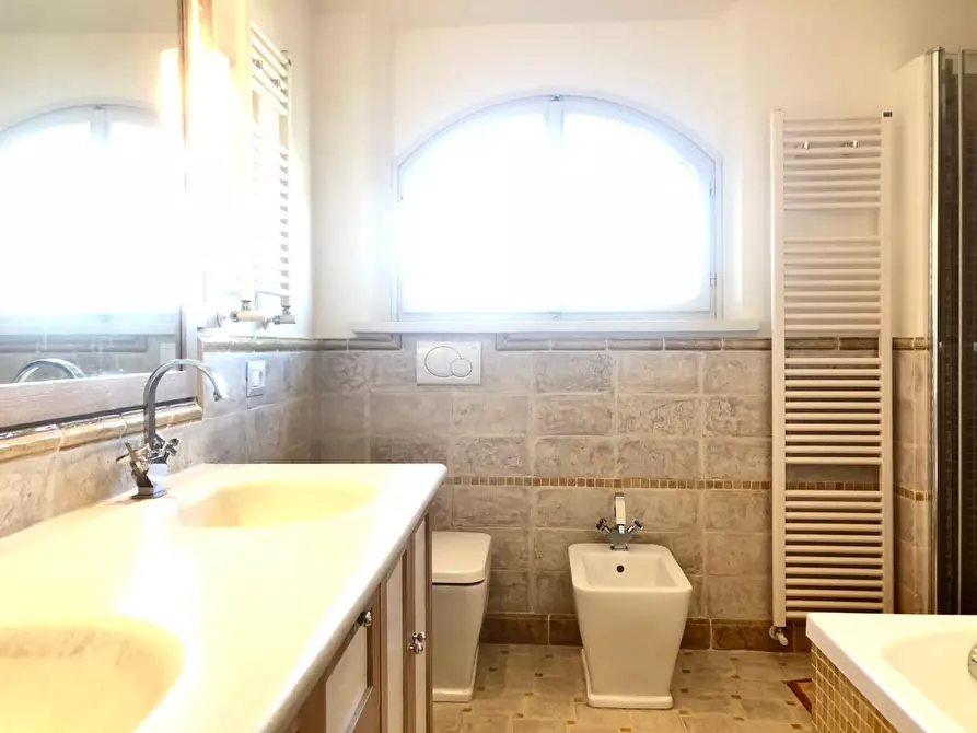 Immagine 42 di Casa bifamiliare in vendita  a Fucecchio