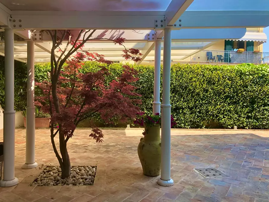 Immagine 50 di Casa bifamiliare in vendita  a Fucecchio