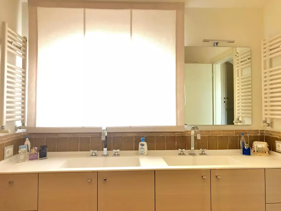 Immagine 39 di Casa bifamiliare in vendita  a Fucecchio