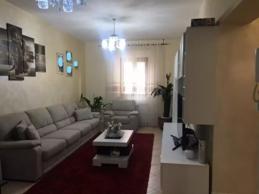 Immagine 8 di Appartamento in vendita  a Cascina