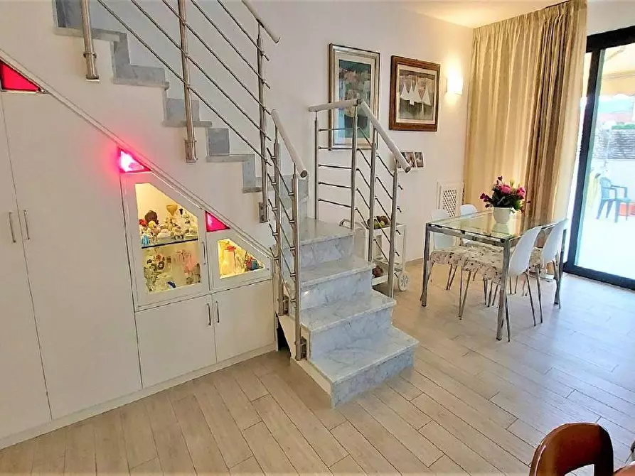 Immagine 11 di Appartamento in vendita  a Ameglia