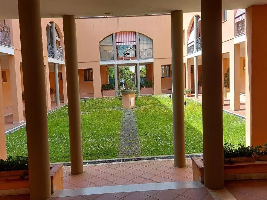 Immagine 7 di Appartamento in vendita  a Ameglia