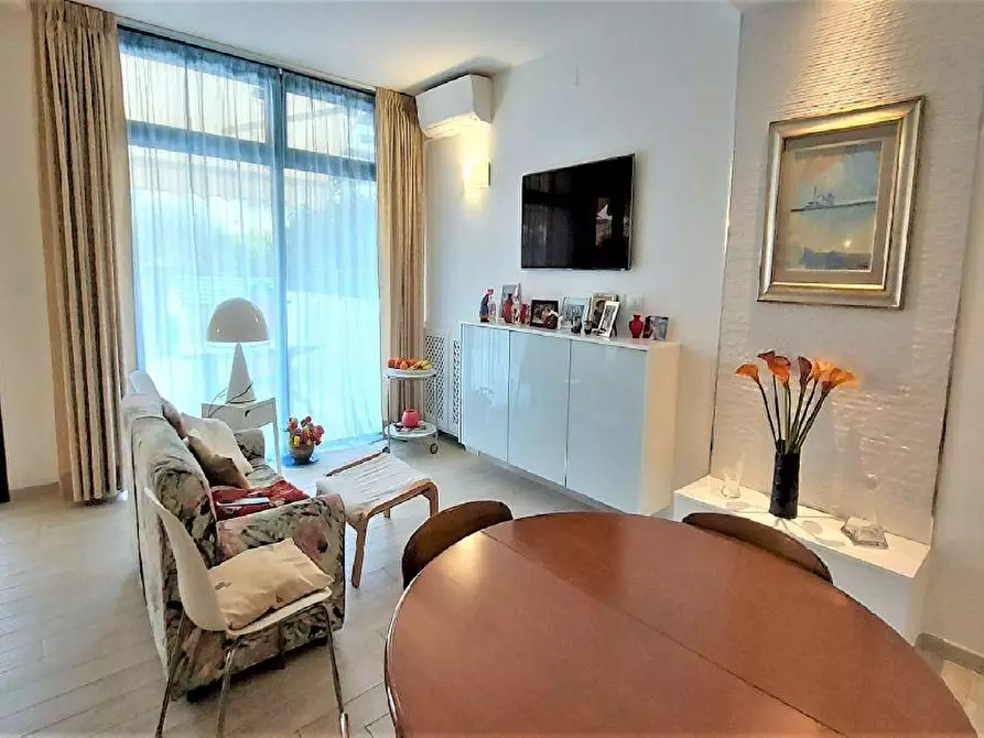 Immagine 12 di Appartamento in vendita  a Ameglia