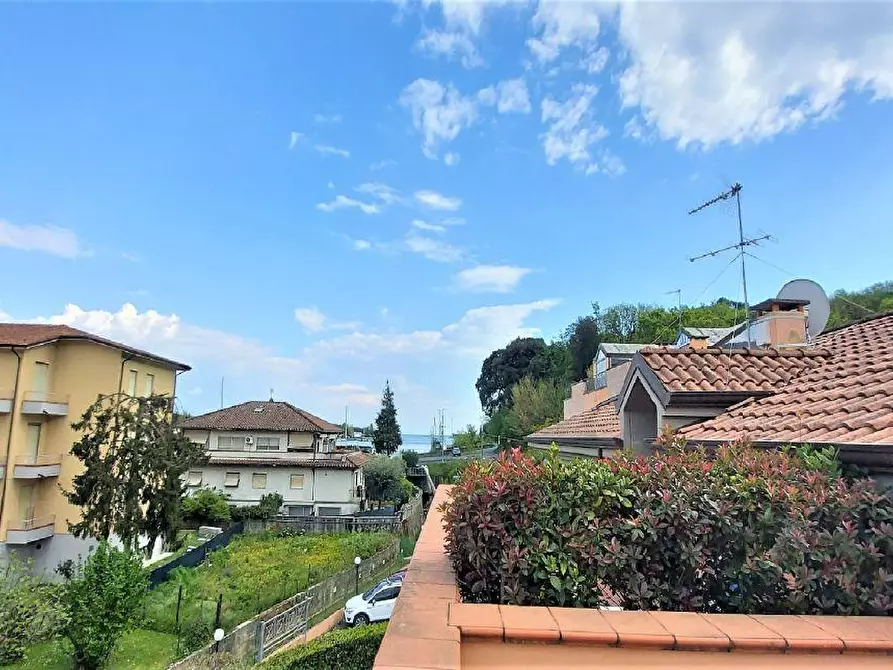 Immagine 17 di Appartamento in vendita  a Ameglia