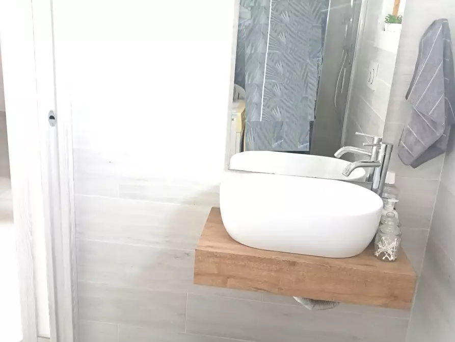 Immagine 7 di Appartamento in affitto  a Bientina