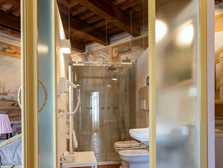 Immagine 8 di Immobile di prestigio in vendita  a Pisa