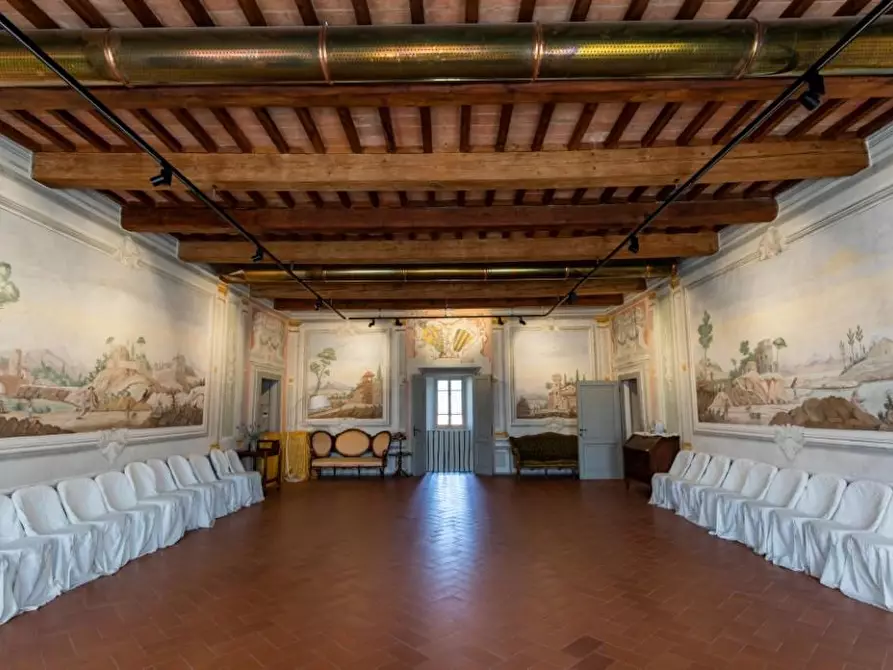 Immagine 3 di Immobile di prestigio in vendita  a Pisa