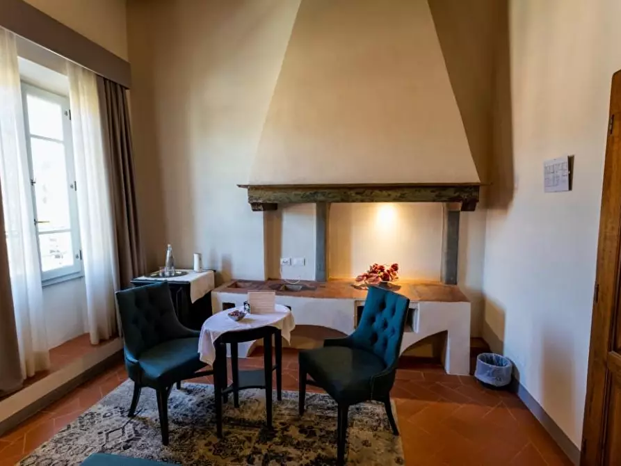 Immagine 46 di Immobile di prestigio in vendita  a Pisa