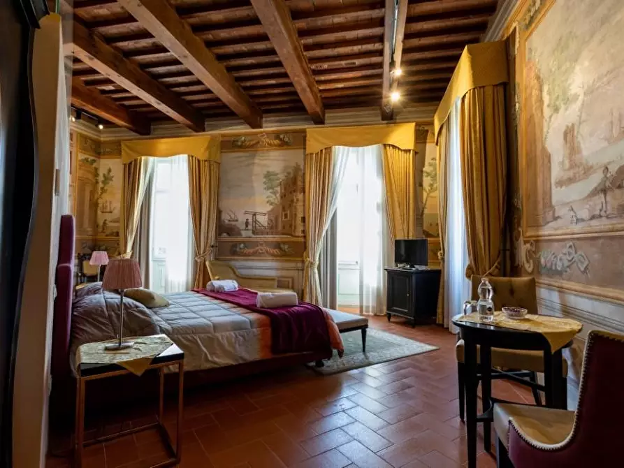 Immagine 14 di Immobile di prestigio in vendita  a Pisa