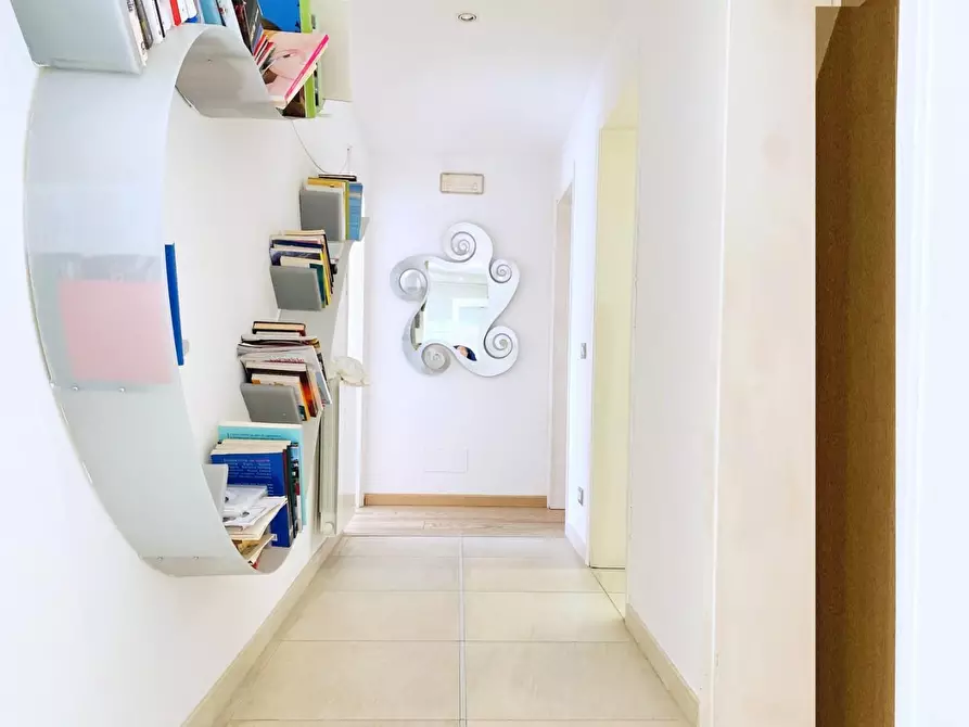 Immagine 15 di Villa in vendita  a Camaiore