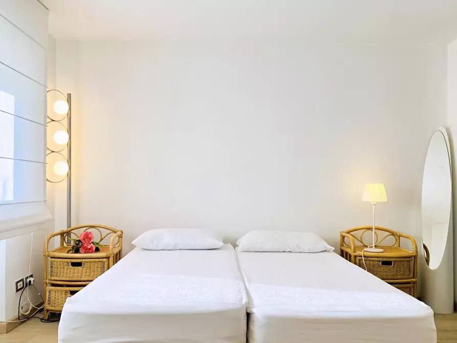 Immagine 28 di Villa in vendita  a Camaiore