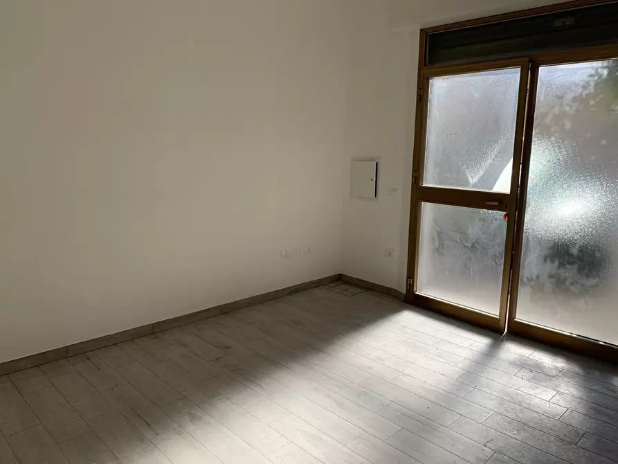 Immagine 7 di Ufficio in affitto  a Empoli