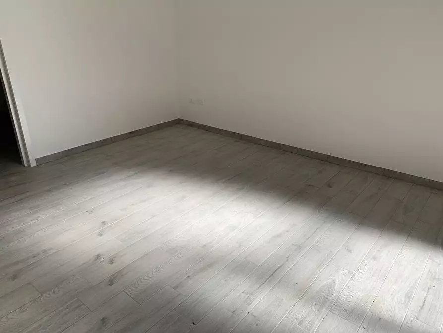 Immagine 5 di Ufficio in affitto  a Empoli