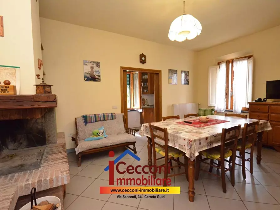 Immagine 6 di Casa semindipendente in vendita  a Vinci