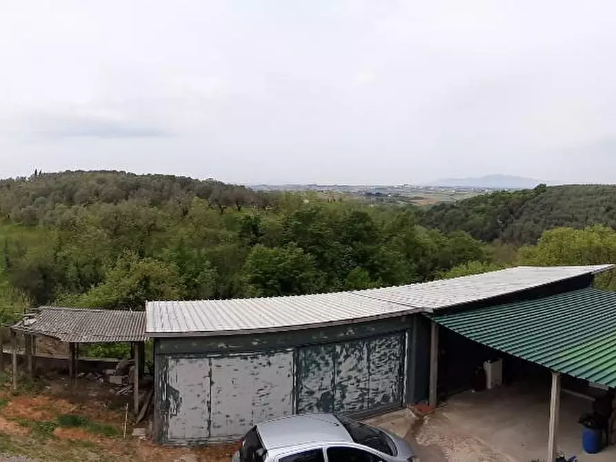 Immagine 13 di Casa semindipendente in vendita  a Vinci