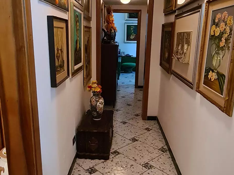 Immagine 15 di Appartamento in vendita  a Livorno