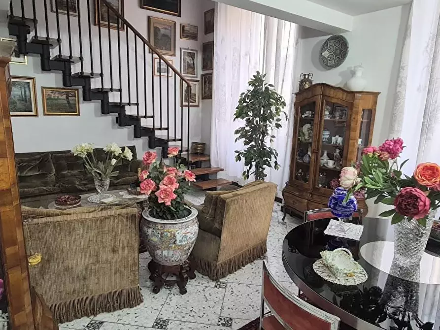 Immagine 1 di Appartamento in vendita  a Livorno