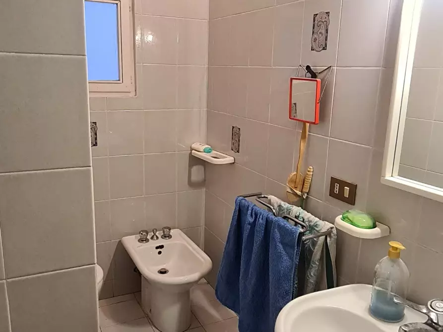 Immagine 18 di Appartamento in vendita  a Livorno