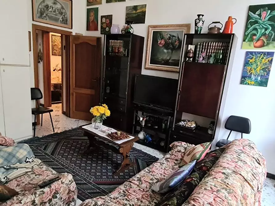 Immagine 12 di Appartamento in vendita  a Livorno