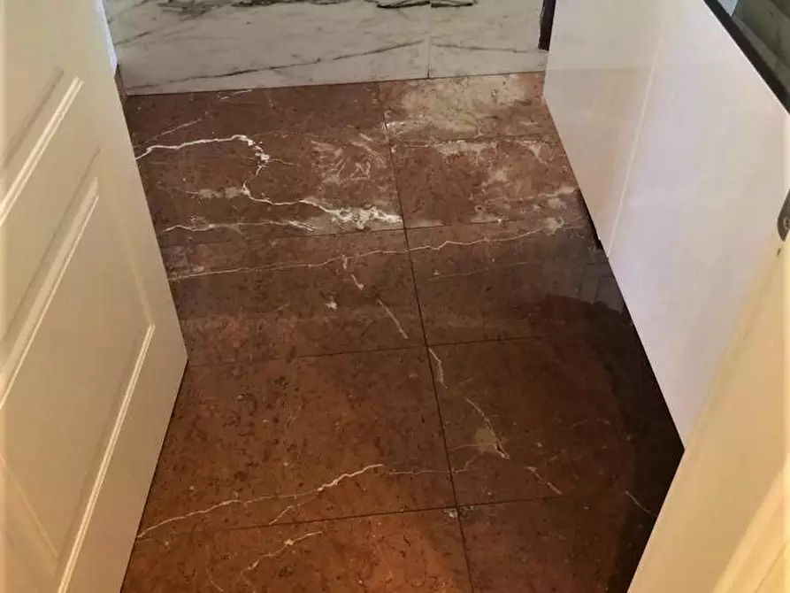 Immagine 48 di Casa trifamiliare in vendita  a Montignoso