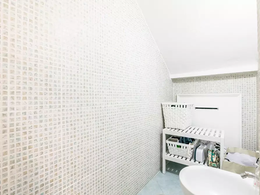 Immagine 12 di Terratetto in vendita  a Cascina