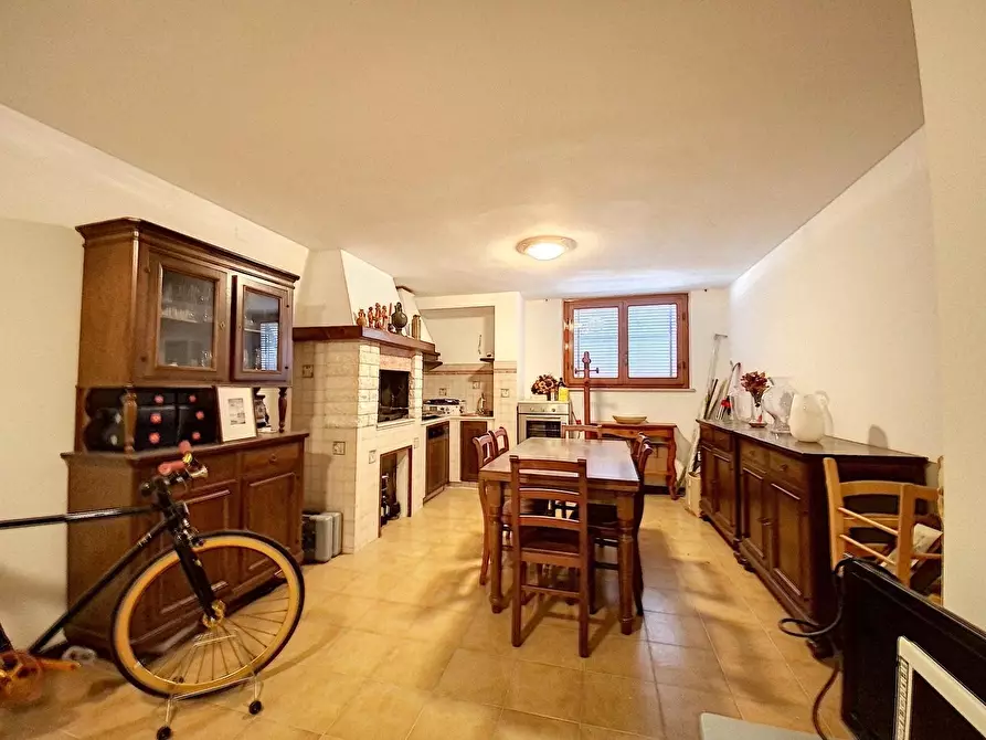 Immagine 14 di Villetta a schiera in vendita  a Viareggio