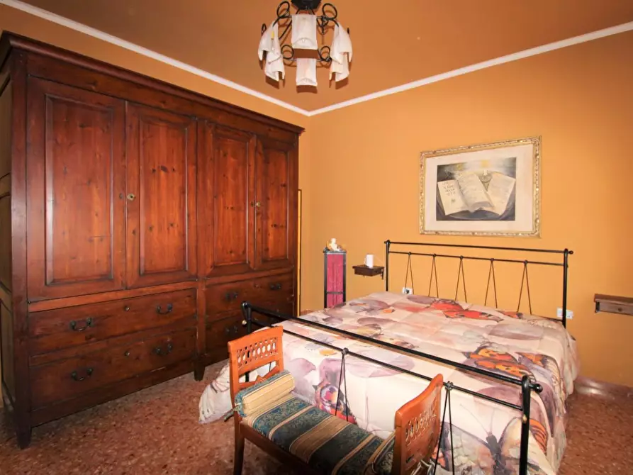 Immagine 10 di Appartamento in vendita  a Pontedera