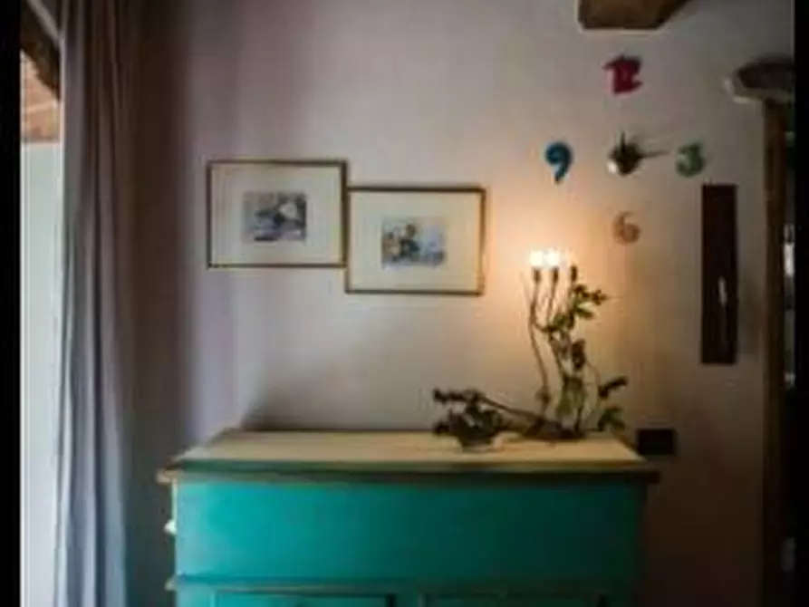 Immagine 14 di Casa colonica in vendita  a Vinci