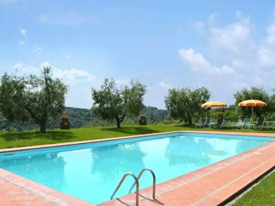 Immagine 5 di Villa in vendita  a Pontedera