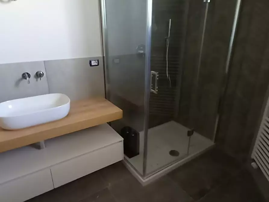 Immagine 12 di Appartamento in vendita  a Castelfiorentino