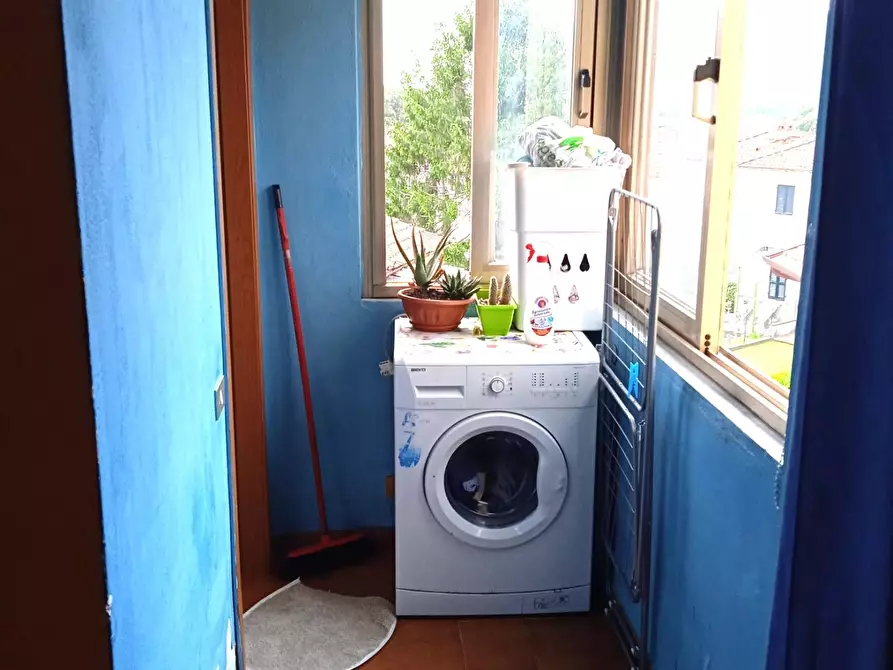 Immagine 7 di Appartamento in vendita  a Carrara