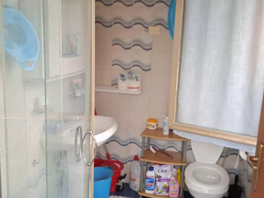 Immagine 9 di Appartamento in vendita  a Carrara