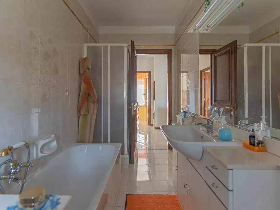 Immagine 36 di Appartamento in vendita  a Certaldo