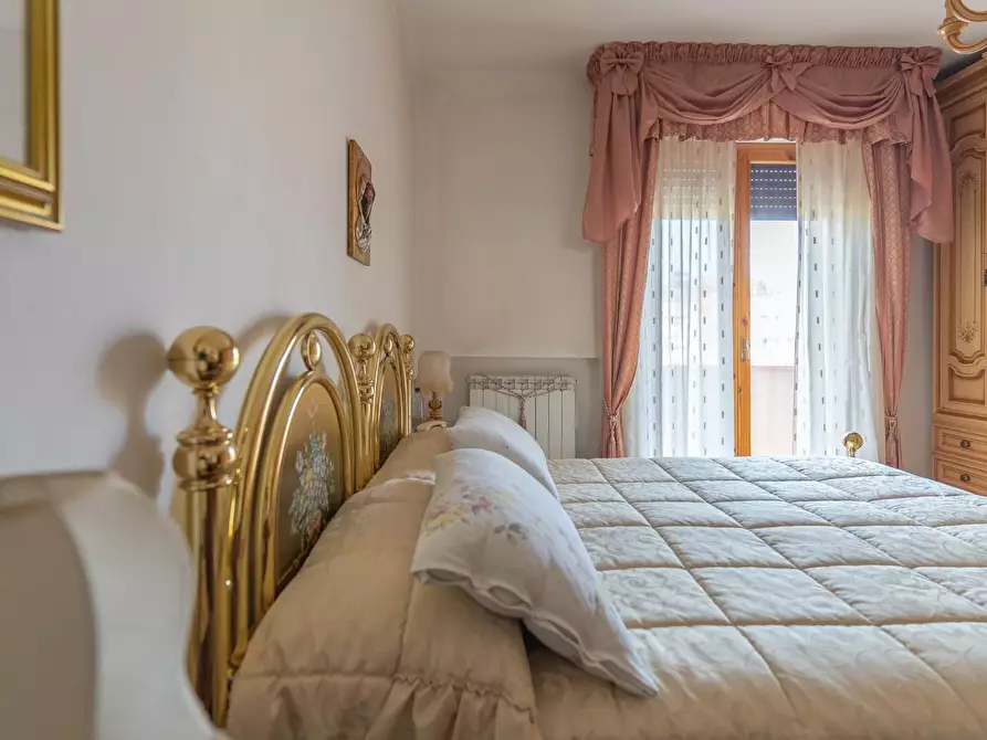 Immagine 21 di Appartamento in vendita  a Certaldo