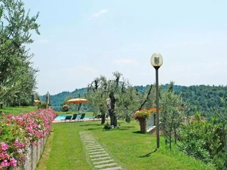 Immagine 15 di Agriturismo in vendita  a Pontedera