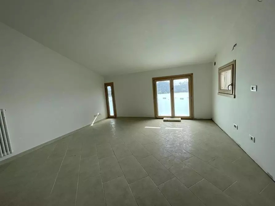 Immagine 2 di Mansarda in vendita  a Pisa