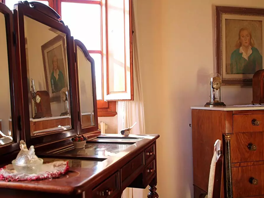 Immagine 5 di Casa colonica in vendita  a Fucecchio