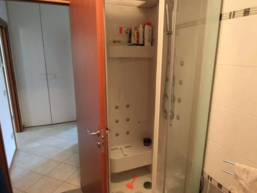 Immagine 11 di Appartamento in vendita  a Cerreto Guidi