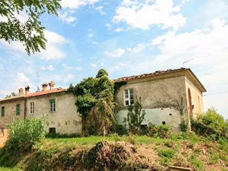 Immagine 11 di Rustico / casale in vendita  a Vinci