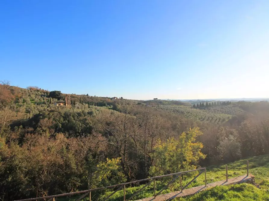 Immagine 14 di Casa colonica in vendita  a Vinci