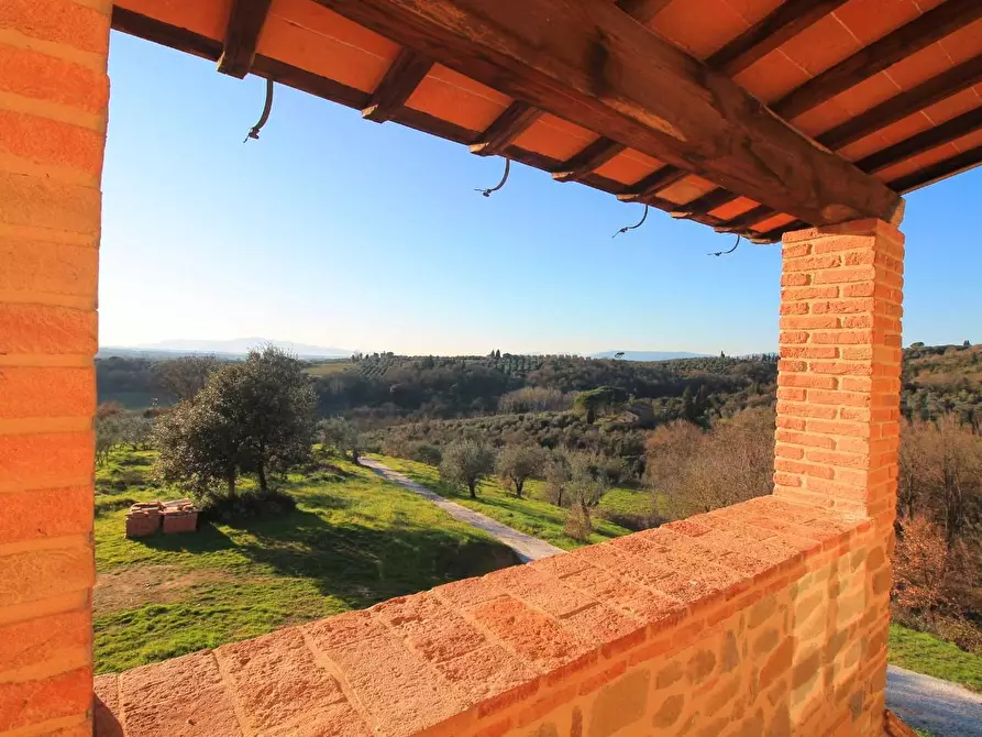 Immagine 16 di Casa colonica in vendita  a Vinci
