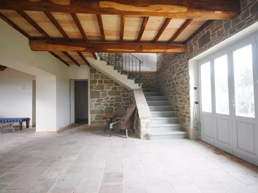 Immagine 27 di Casa colonica in vendita  a Vinci