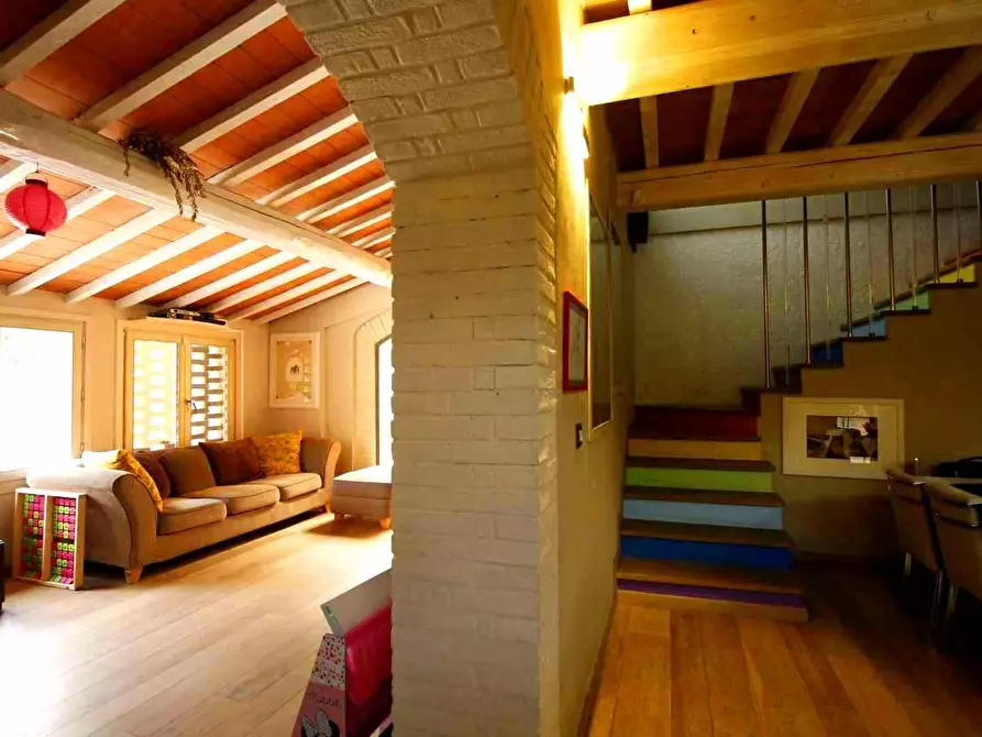 Immagine 8 di Rustico / casale in vendita  a Vinci