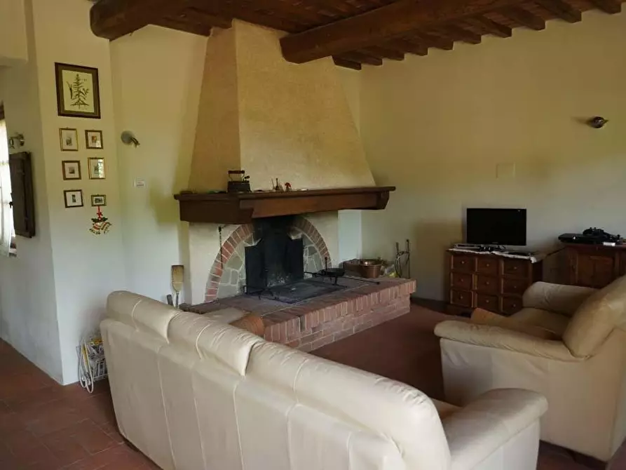 Immagine 26 di Casa colonica in vendita  a Buggiano